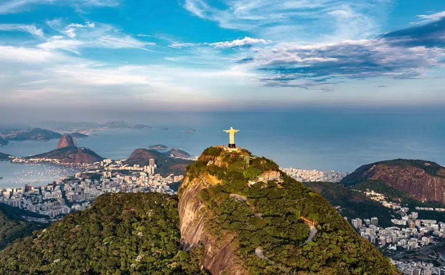 MSC Grand Voyages Kreuzfahrten z.b: 16 Nächte von Hamburg nach Salvador ab 799 €  p.P.