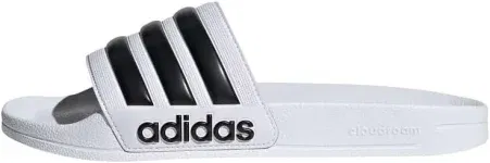 adidas Unisex Adilette Shower Slides Schiebe-Sandalen Weiß (Gr. 37 bis 54) für 15,00 € inkl. Prime-Versand