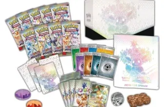 Pokémon-Sammelkartenspiel: Top-Trainer-Box Karmesin & Purpur – Prismatische Entwicklungen für 52,99 € inkl. Prime-Versand (statt 100,00 €)