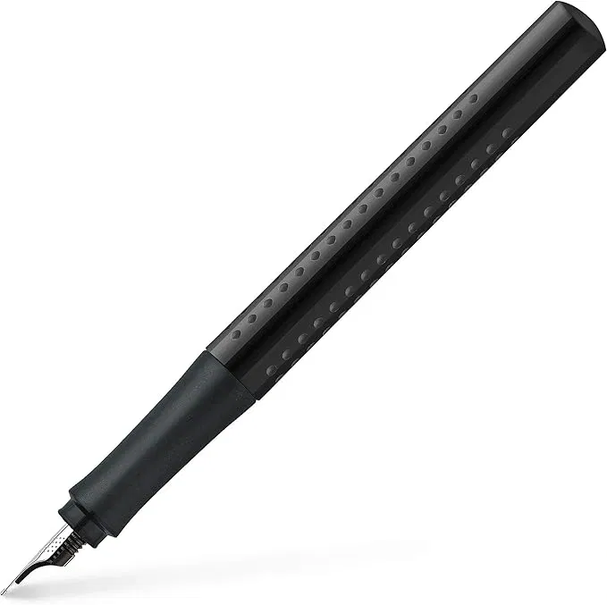 Faber-Castell 140818 – moderner Füller Grip 2010 (2 versch. Farben) für 9,00 € inkl. Prime-Versand (statt 17,49 €)