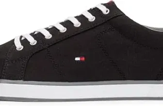 Tommy Hilfiger Canvas Sneaker (Gr. 39 bis 47) für 28,76 € inkl. Prime-Versand (statt 41,00 €)