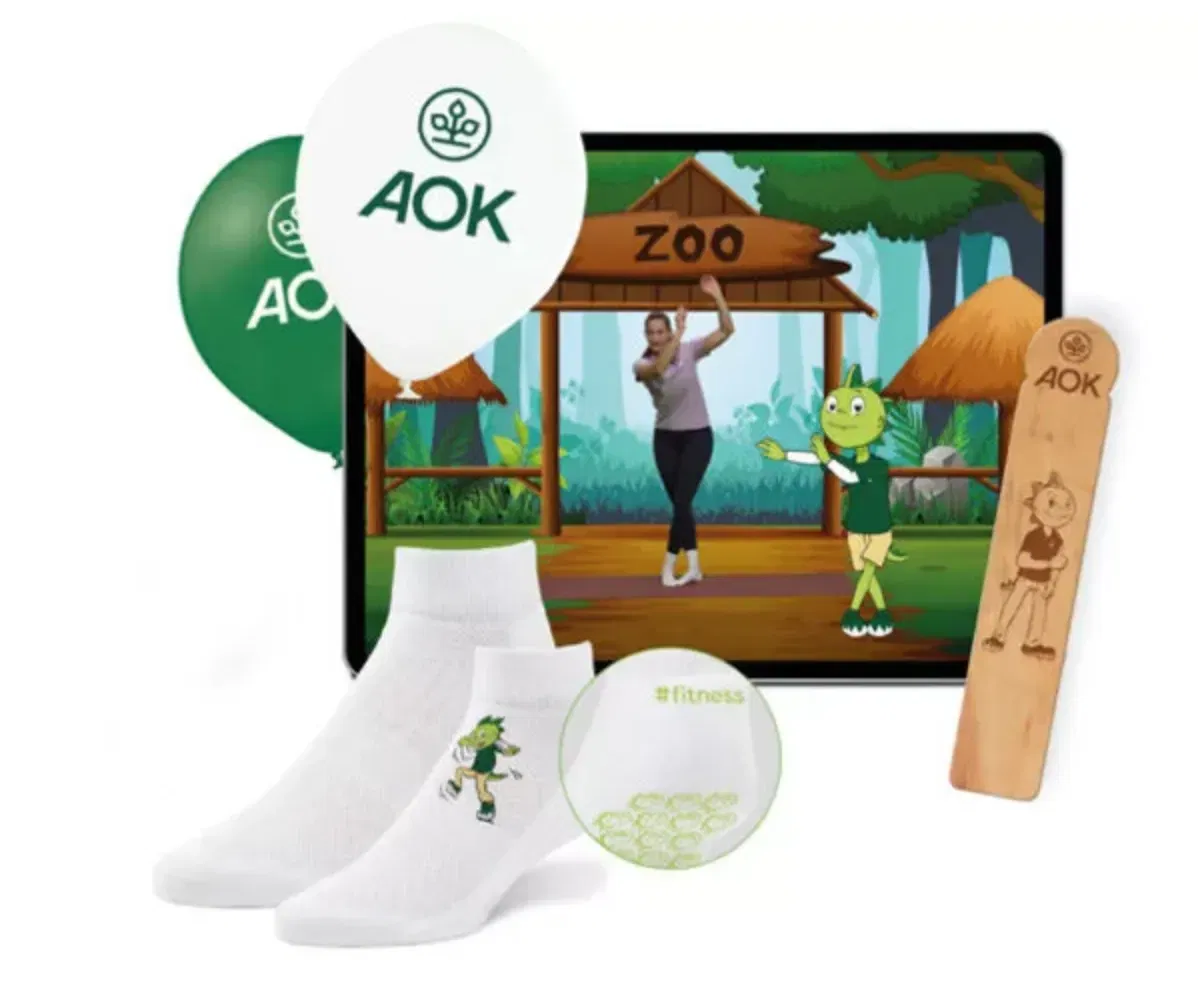 Gratis: Familienset mit gratis 2 Paar Stoppersocken, Lesezeichen und Luftballons (AOK Bayern)