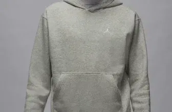 Jordan Brooklyn Fleece Hoodie (Gr. Xs bis XXL) für 32,49€ (Nike Member)