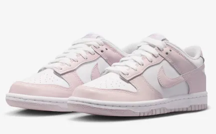 Schnäppchen, Deals und Rabattcodes des Tages: Nike Dunk Low Schuh für ältere Kinder