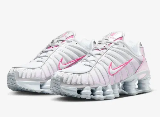 Nike Shox Tl HV2520-001 (Gr. 42 bis 50) für 84,99 € inkl. Versand  (Nike Member) (statt 149,99 €)