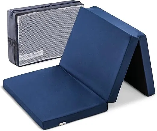 hauck Sleeper Navy  Faltmatratze für Kinderreisebetten mit Tragetasche (120x60x5 cm) für 20,89 € inkl. Prime-Versand (statt 30,48 €)
