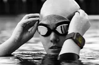 Schnäppchen, Deals und Rabattcodes des Tages - Apple Watch Ultra 2 49mm Black Titanium Case with Black Titanium Milanese Loop S