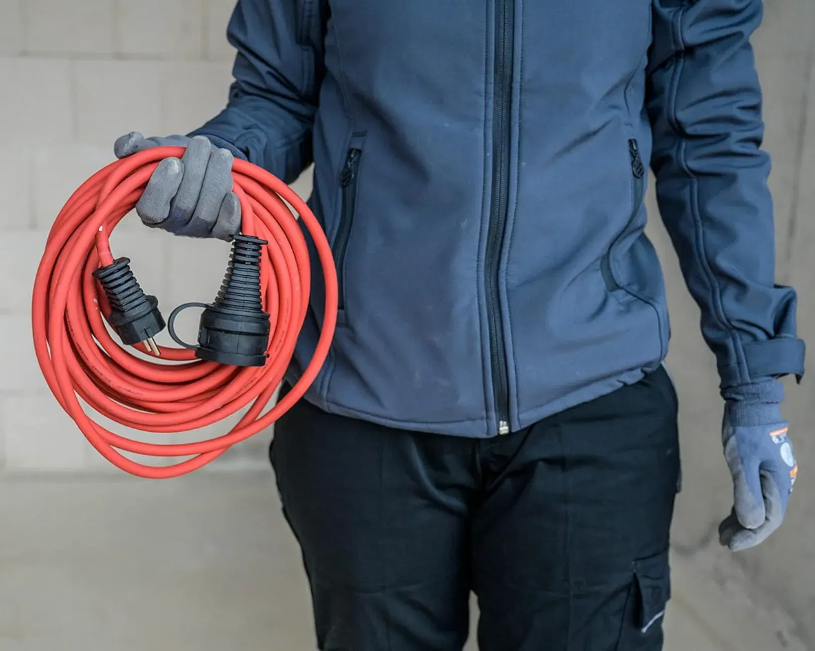 Brennenstuhl Baustellen-Verlängerungskabel rot (10m Außenbereich IP44) für 15,01 € inkl. Prime-Versand (statt 19,79 €)