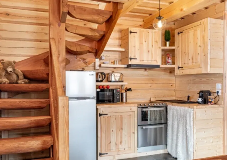 Les Chalets de l Ecrin Le Massif du Devoluy Frankreich Sunweb 12 08 2025 05 34 PM 1 Schnäppchen, Deals Und Rabattcodes Des Tages - Luxuriöse Chalets In Den Französischen Alpen