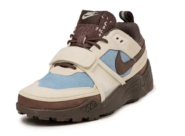 Nike x Travis Scott Zoom Field Jaxx Sneaker jetzt online kaufen 12 08 2025 01 51 PM Schnäppchen, Deals Und Rabattcodes Des Tages - Nike X Travis Scott Zoom Field Jaxx Sneaker