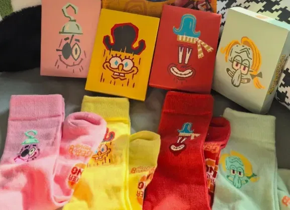 SpongeBob Socken Gratis Burger King Schnäppchen, Deals Und Rabattcodes Des Tages: Spongebob-Socken Gratis Bei Burger King