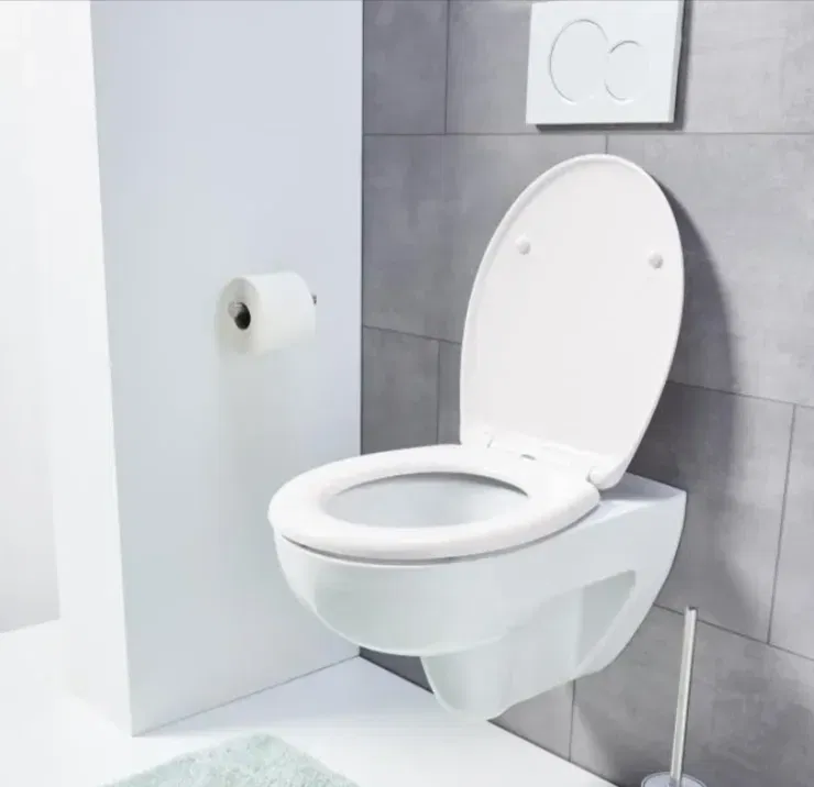 Livarno Home WC-Sitz Duroplast Absenkautomatik für 14,99€ inkl. Versand (statt 23€)