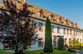Vulkaneifel: 4★ Augustiner Hotel Hillesheim inkl. Frühstück & Wellness ab 87 € für 2 Personen (Jan–März)