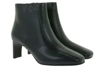 Schnäppchen, Deals und Rabattcodes des Tages - Elegante Clarks Damen Seren-55 Top Echt Leder Absatz Stiefelette