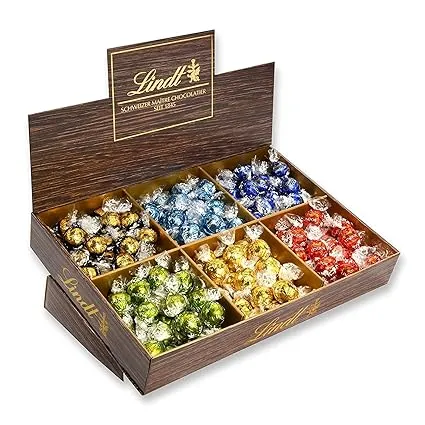 Lindt Schokolade LINDOR Thekendisplay (Ca. 138 Kugeln – 1718g) für 47,12 € inkl. Prime-Versand (statt 60,40 €)