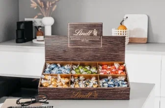 Lindt LINDOR Thekendisplay mit 138 Schokoladenkugeln