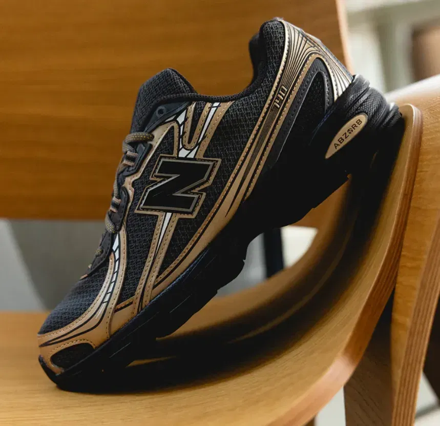 Schnäppchen, Deals Und Rabattcodes Des Tages: New Balance 740 Sneaker