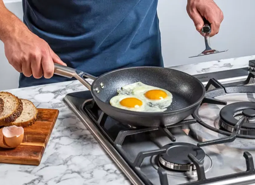 Ninja ZEROSTICK Premium Pfanne 26 cm C30026DE ab 17,99 € inkl. Versand (statt 29,00 €)