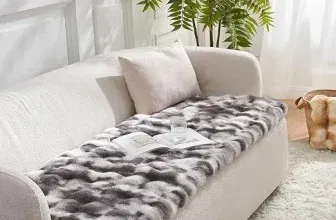 Schnäppchen, Deals und Rabattcodes des Tages - Sofabezug für Hunde