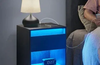 VASAGLE Nachttisch mit LED-Beleuchtung für 39,99 € inkl. Versand