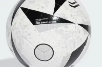 adidas Juventus Turin Home Club Ball IX4025 (Gr. 5) ab 9,20 € inkl. Versand (adiClub) (statt 23,00 €)