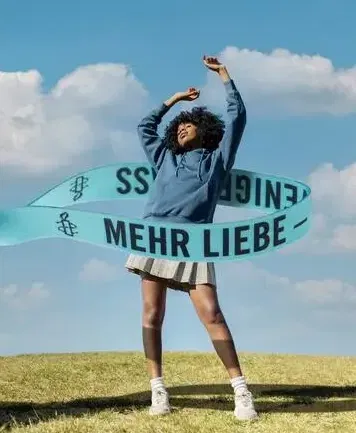 Schnäppchen, Deals Und Rabattcodes Des Tages - Amnesty Armband Mehr Liebe Weniger Hass