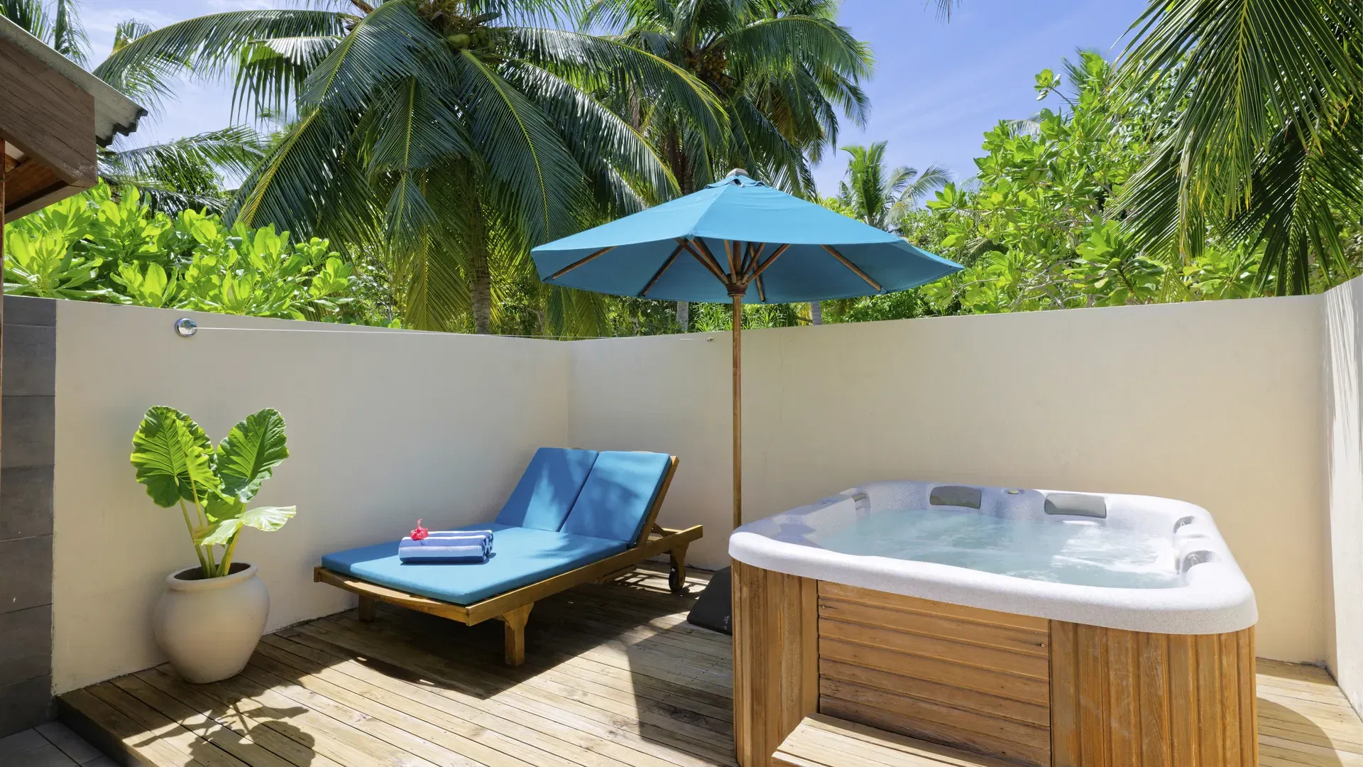 Schnäppchen, Deals Und Rabattcodes Des Tages - Wellness Im Canareef Resort Maldives