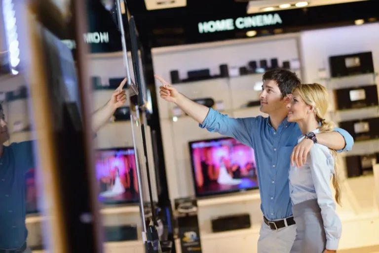 Fernseher kaufen 2026: Samsung, LG & Sony – Größe, OLED, QLED im Überblick