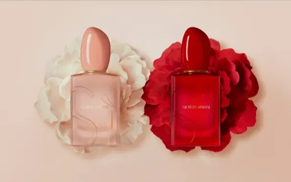 Gratisprobe: Armani Sì Nude Bloom & Sì Red Bloom [23.000 Proben]