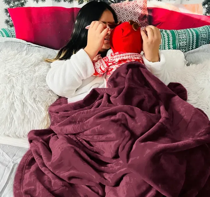 BEDSURE Kuscheldecke weinrot Schnäppchen, Deals und Rabattcodes des Tages: Weinrote BEDSURE Kuscheldecke