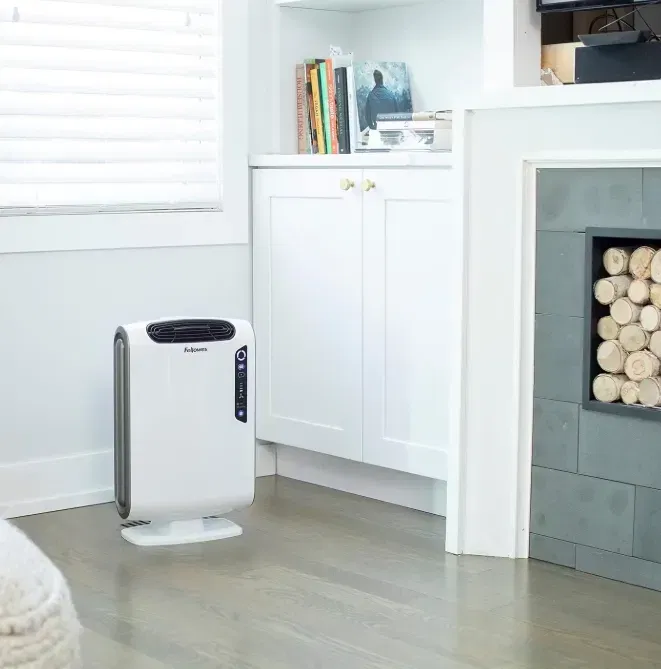 Fellowes AeraMax DX55 Luftreiniger (18-30 M² Weiß/Schwarz) für 48,90 € inkl. Versand (statt 99,99 €)