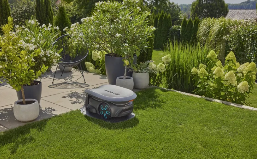 Schnäppchen, Deals und Rabattcodes des Tages - Gardena Smart Sileno Free 700 Mähroboter