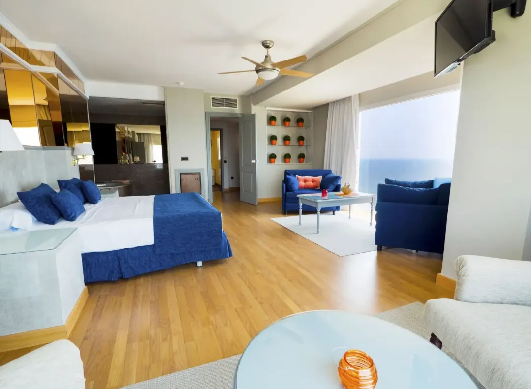 Hotel Playadulce Zimmer Schnäppchen, Deals und Rabattcodes des Tages - Hotelzimmer mit Meerblick