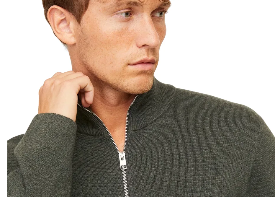 Schnäppchen, Deals und Rabattcodes des Tages - Jack & Jones Half-Zip Strickpullover für Herren