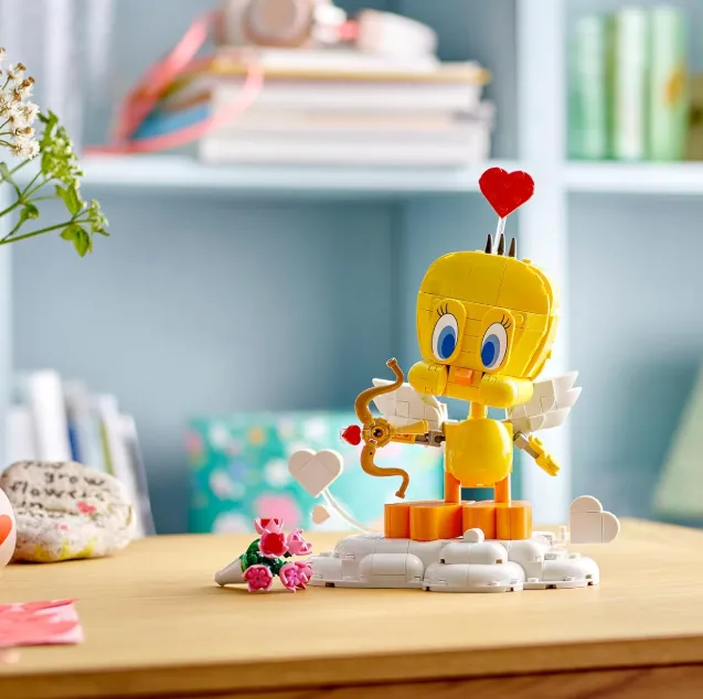 LEGO Looney Tunes Liebesbote Tweety Modellbau zu Looney Schnäppchen, Deals und Rabattcodes des Tages - LEGO Looney Tunes Liebesbote Tweety Modellbau