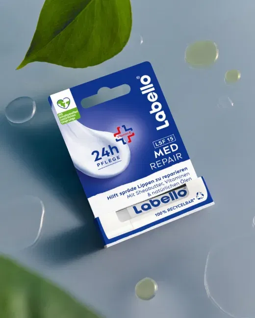 Labello Med Repair Lippenpflegestift mit LSF 15 Schnäppchen, Deals und Rabattcodes des Tages - Labello Med Repair Lippenpflegestift mit LSF 15