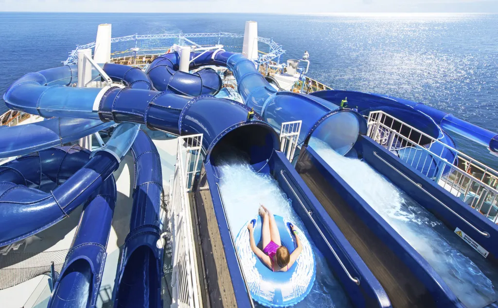 Schnäppchen, Deals und Rabattcodes des Tages: Luxuriöse Kreuzfahrt entdecken