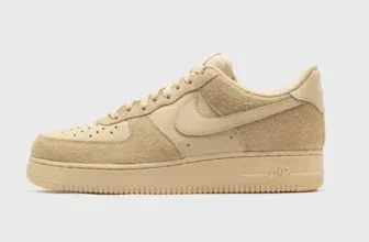 Schnäppchen, Deals und Rabattcodes des Tages - Nike WMNS AIR FORCE 1 07 LX Brown