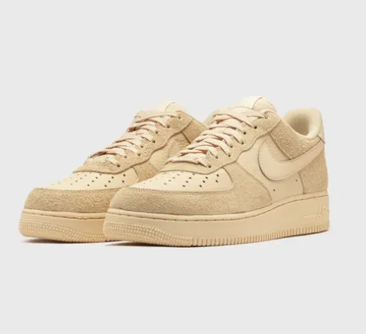 Schnäppchen, Deals und Rabattcodes des Tages - Nike WMNS AIR FORCE 1 07 LX Brown BSTN Store