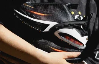 Nike Wmns Air Max Craze FZ2089 001 in Schwarz, Weiß und Orange, Sneaker mit auffälligem Design