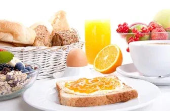 Schnäppchen, Deals und Rabattcodes des Tages - Schwarze Fruchtaufstrich von Schwartau