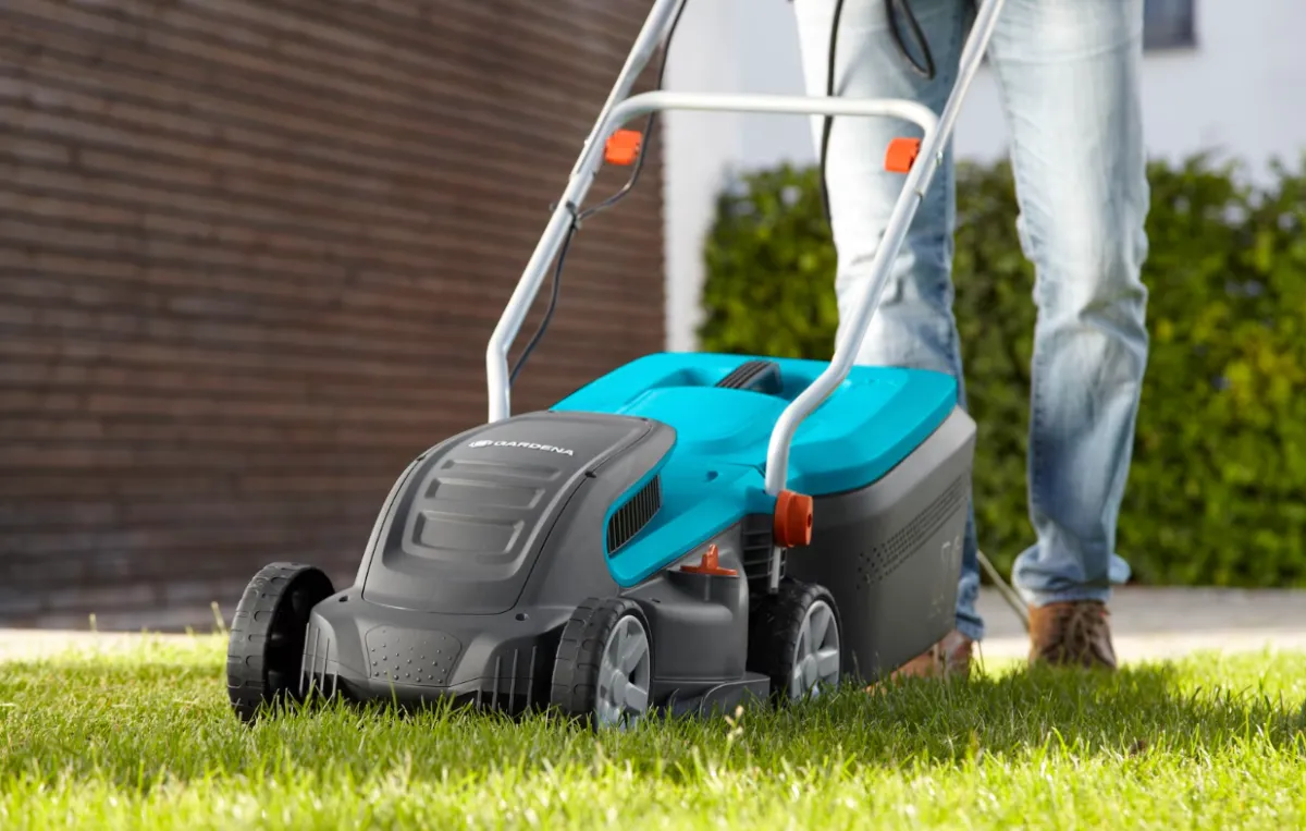 Schnäppchen, Deals und Rabattcodes des Tages - Gardena Elektro Rasenmäher PowerMax 1400