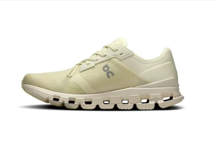 On Cloud X 4 AD Women seedling ghost