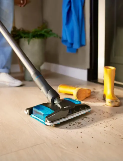 Schnäppchen, Deals und Rabattcodes des Tages - Philips 8000 Serie Aqua Plus Akku Staubsauger