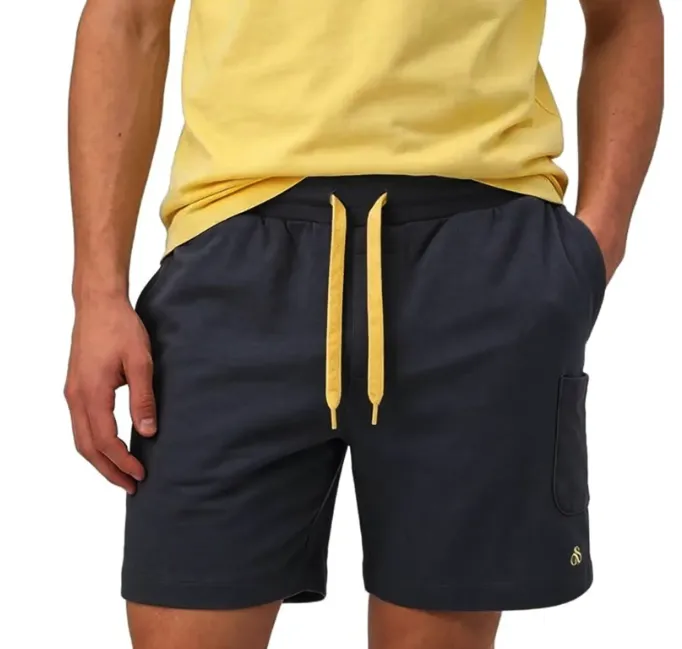 Schnäppchen, Deals und Rabattcodes des Tages: Herren Shorts von Scotch & Soda mit seitlicher Tasche