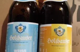 Holzhauser alkoholfreies Hefeweizen und Helles in 0,5 Liter Flaschen – betroffene Produkte beim Produktrückruf der Brauerei Holzhausen