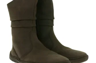 Schnäppchen, Deals und Rabattcodes des Tages: Charaktervolle GROUNDIES Barfußschuhe Odessa Gx2 Damen Echtleder Stiefelette mit TrueSense Sohle Braun