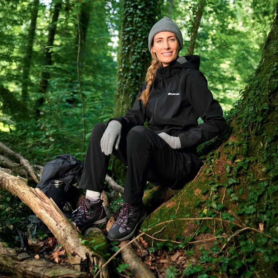 Lotto Outdoor Damen Softshelljacke UJAX10001NET-WOMEN (Gr. M & L)