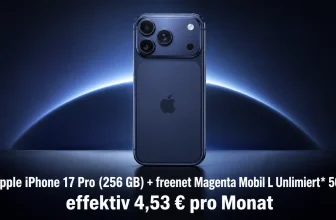 Ein dunkelblaues Apple iPhone 17 Pro mit drei Kameras und Apple-Logo