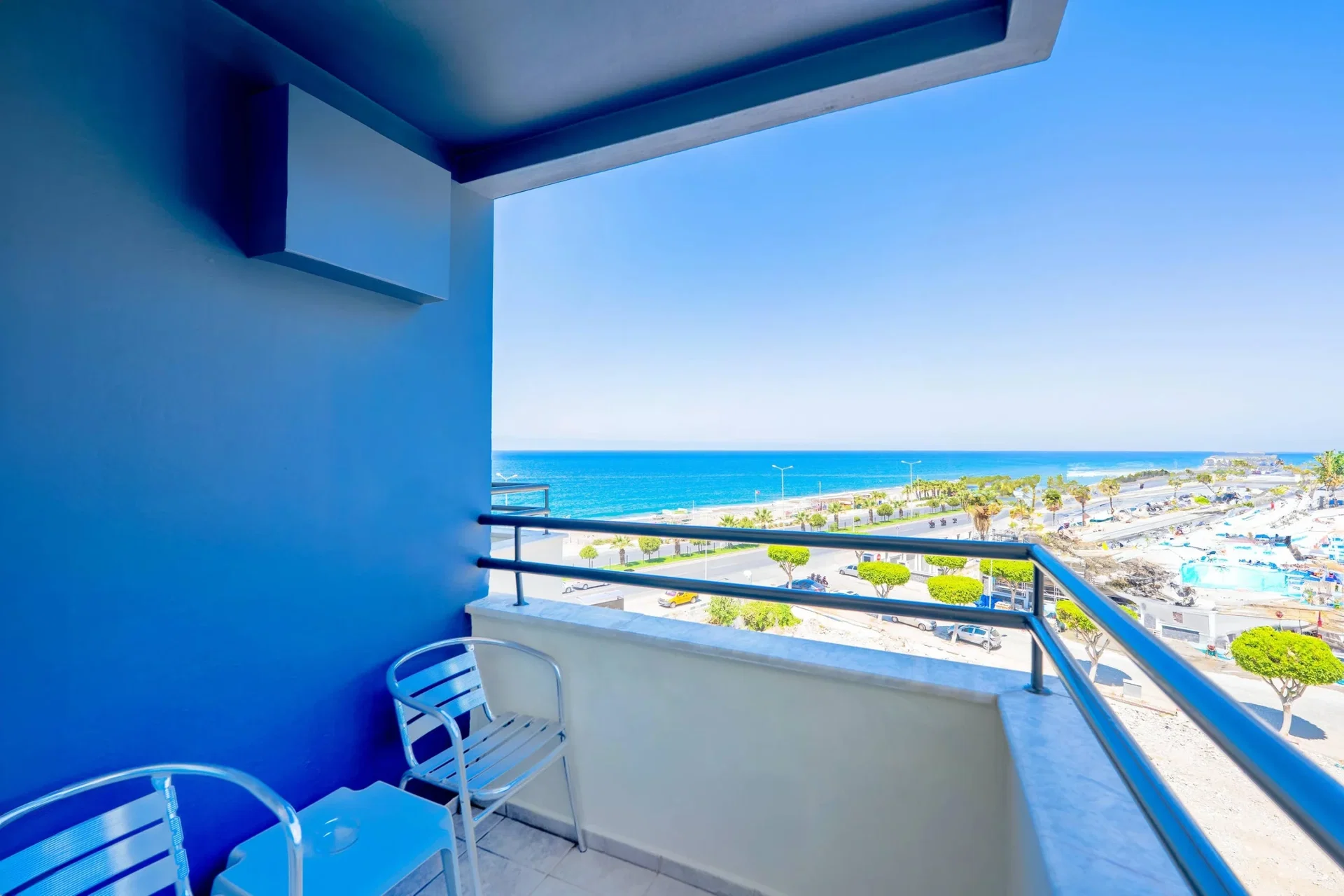 Galaxy Beach Hotel Balkon scaled